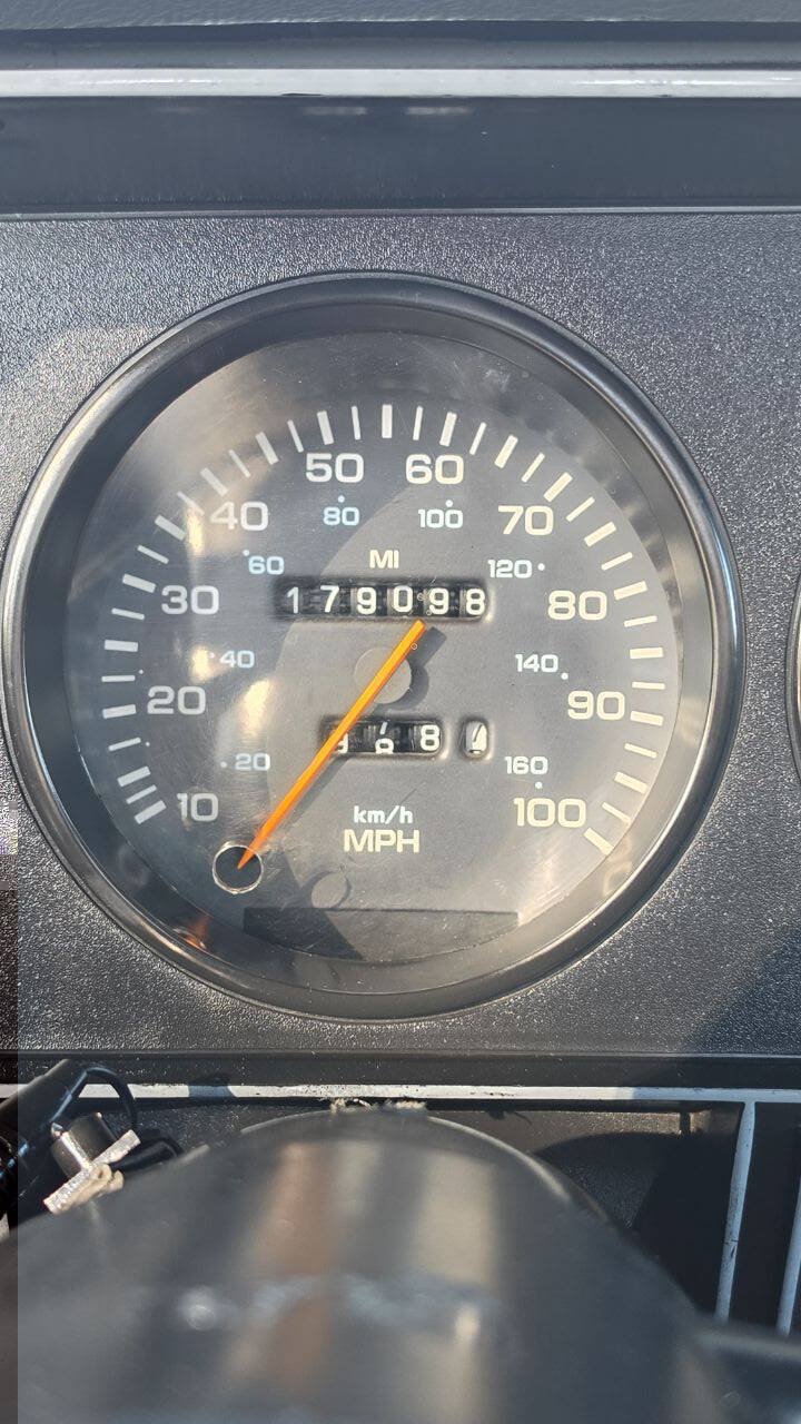 Used 1990 Dodge D/W Truck 250 AWD/4WD image 14