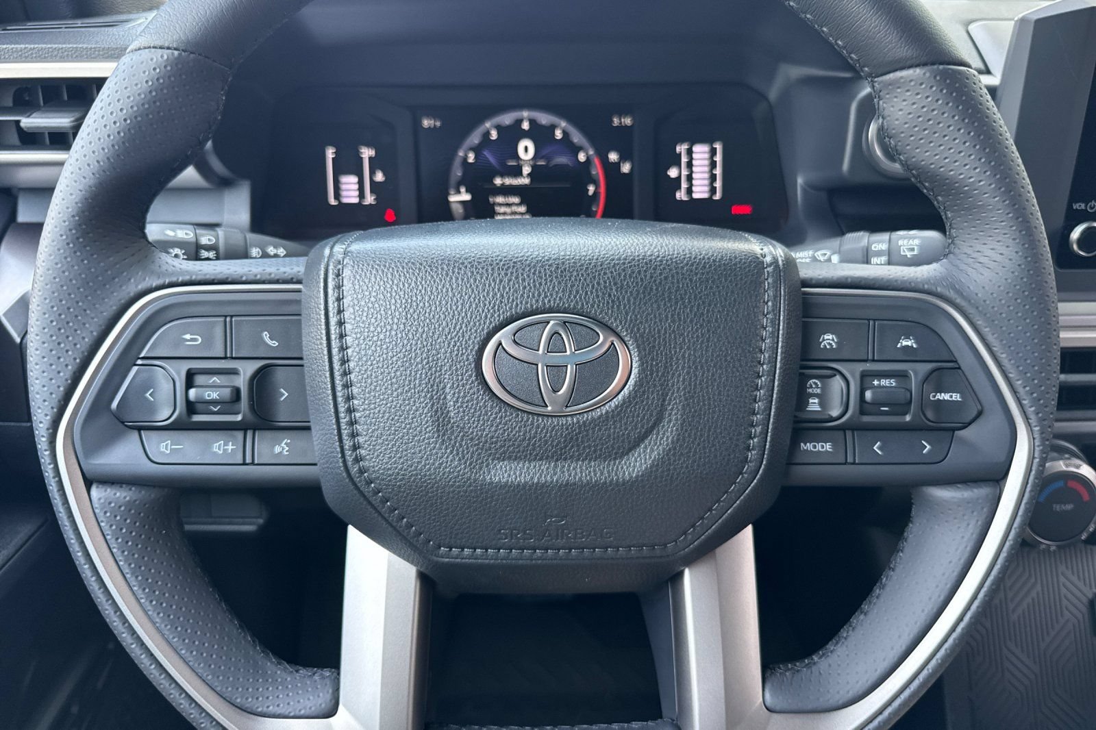 New 2026 Toyota 4Runner SR5 AWD/4WD image 24