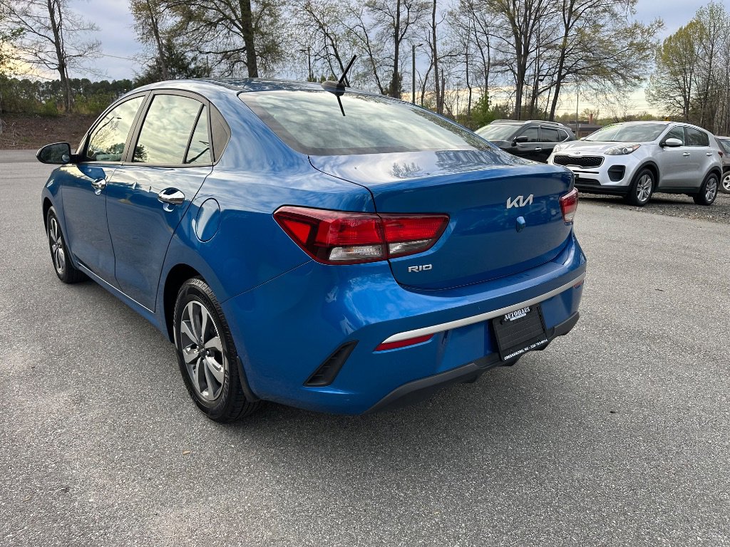 Used 2023 Kia Rio S w/ Technology Package image 5