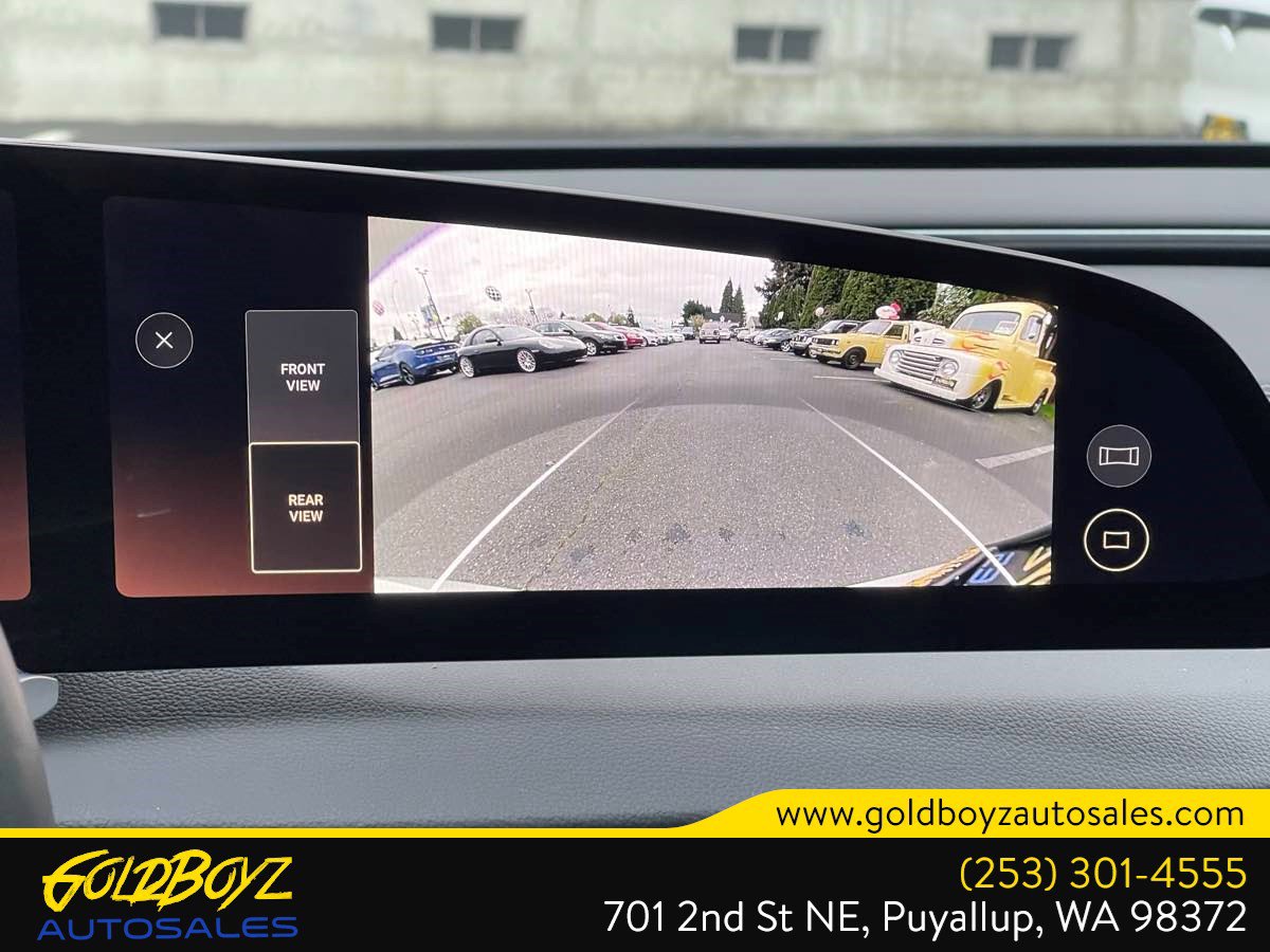 Used 2023 Lucid Air Touring image 19