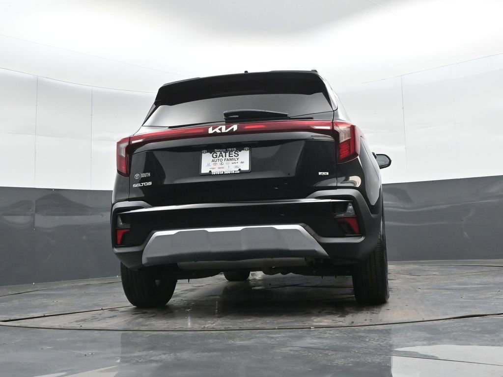 Used 2024 Kia Seltos S image 30