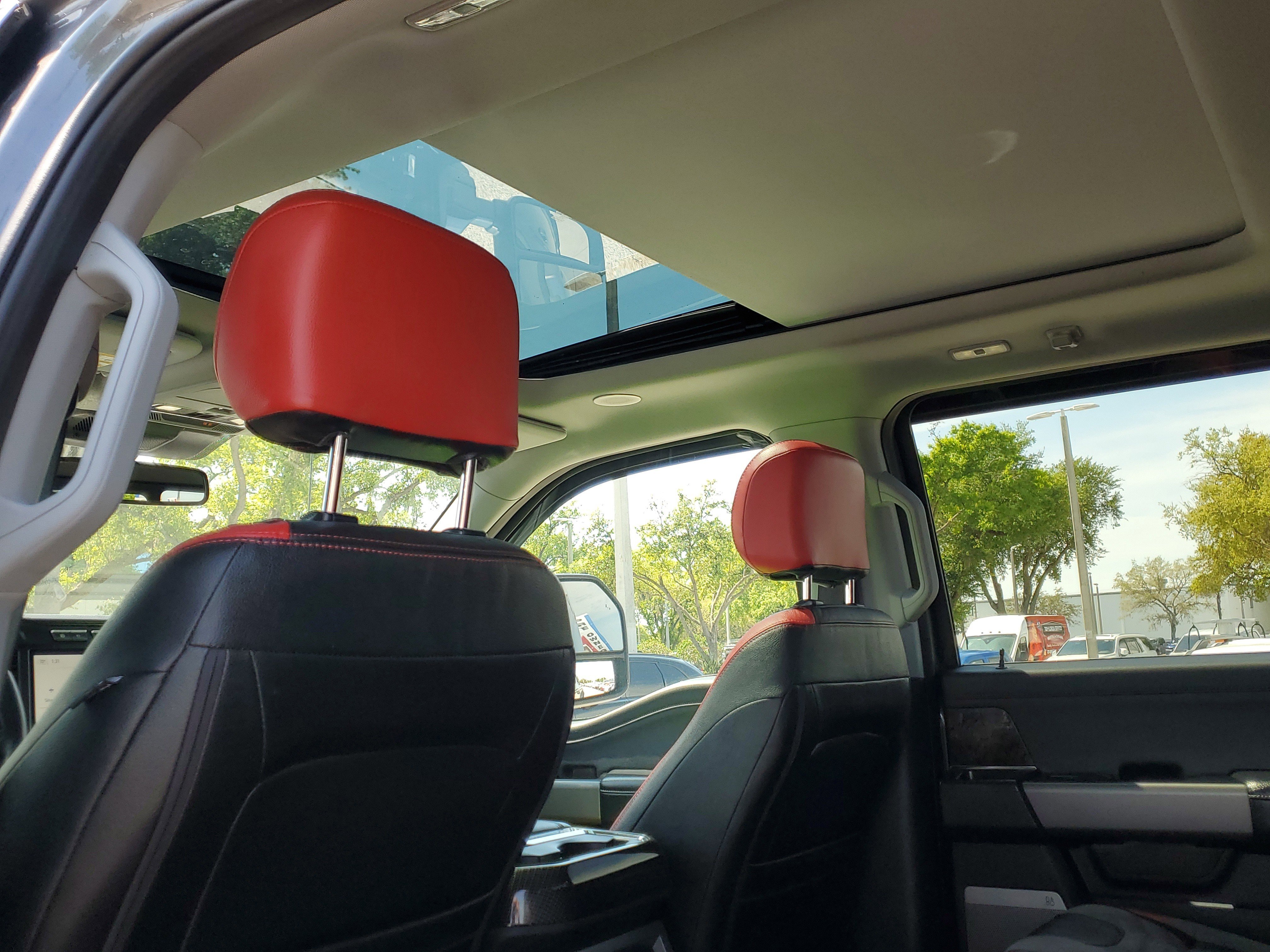 Used 2024 Ford F250 Lariat w/ Lariat Ultimate Package image 13