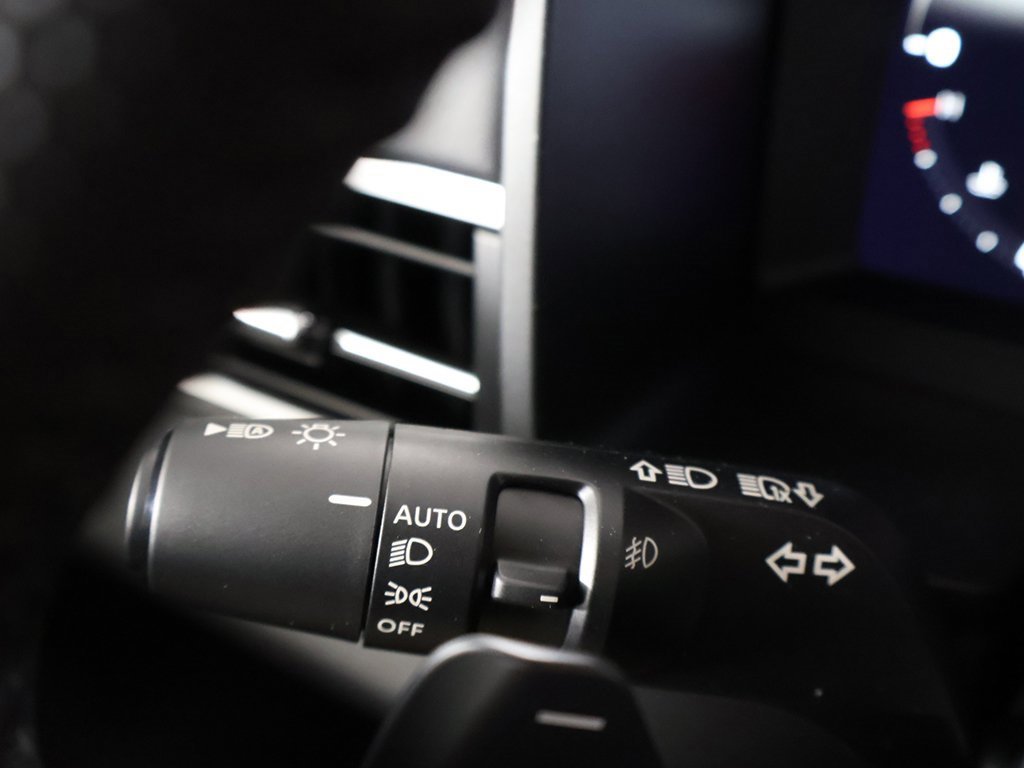 New 2025 Mitsubishi Outlander SE image 45