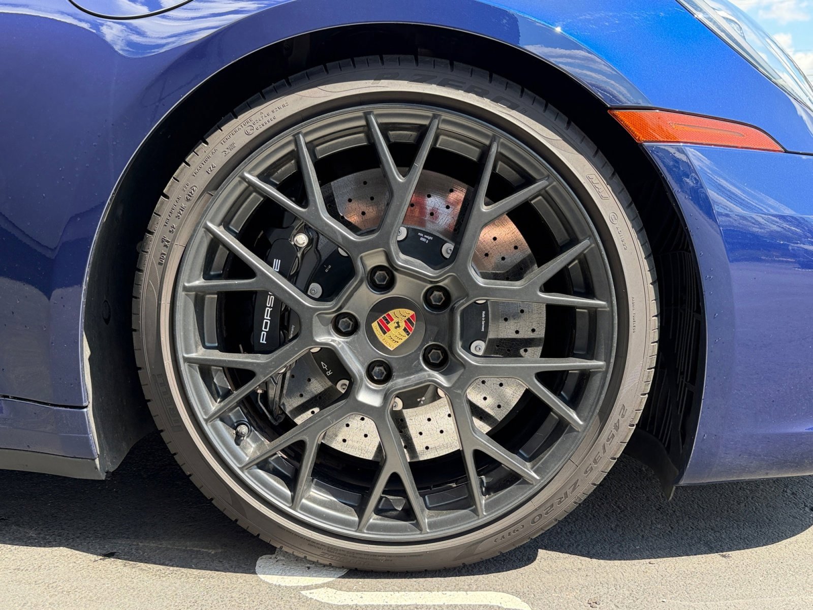 Certified 2024 Porsche 911 Carrera GTS RWD image 8