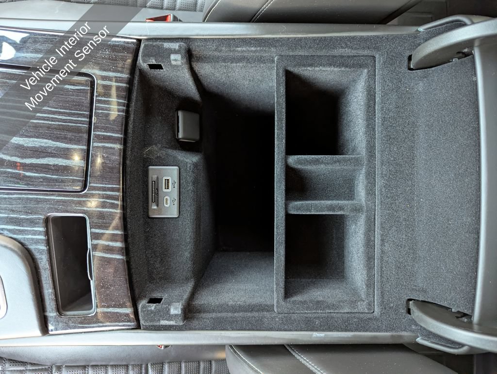 Used 2023 Cadillac Escalade V AWD/4WD image 38