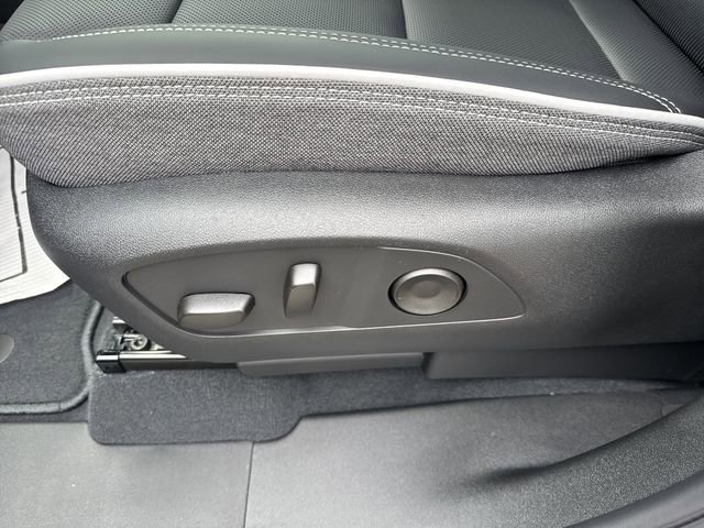 New 2026 GMC Sierra EV Elevation image 16