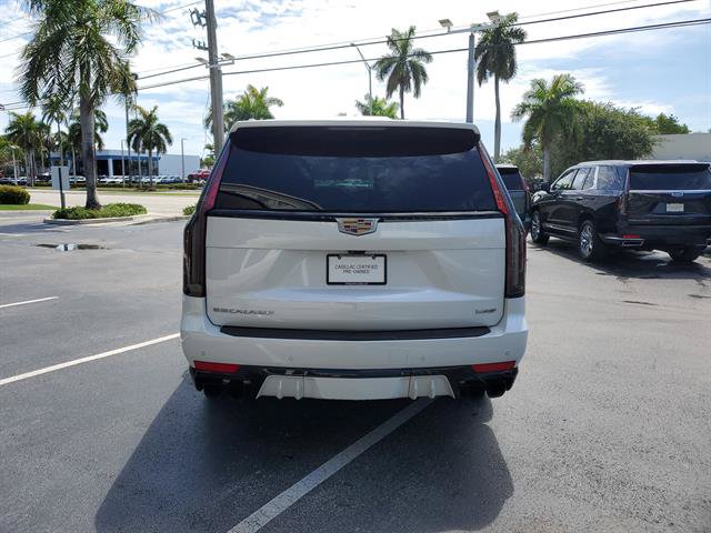 Certified 2023 Cadillac Escalade ESV V AWD/4WD image 22
