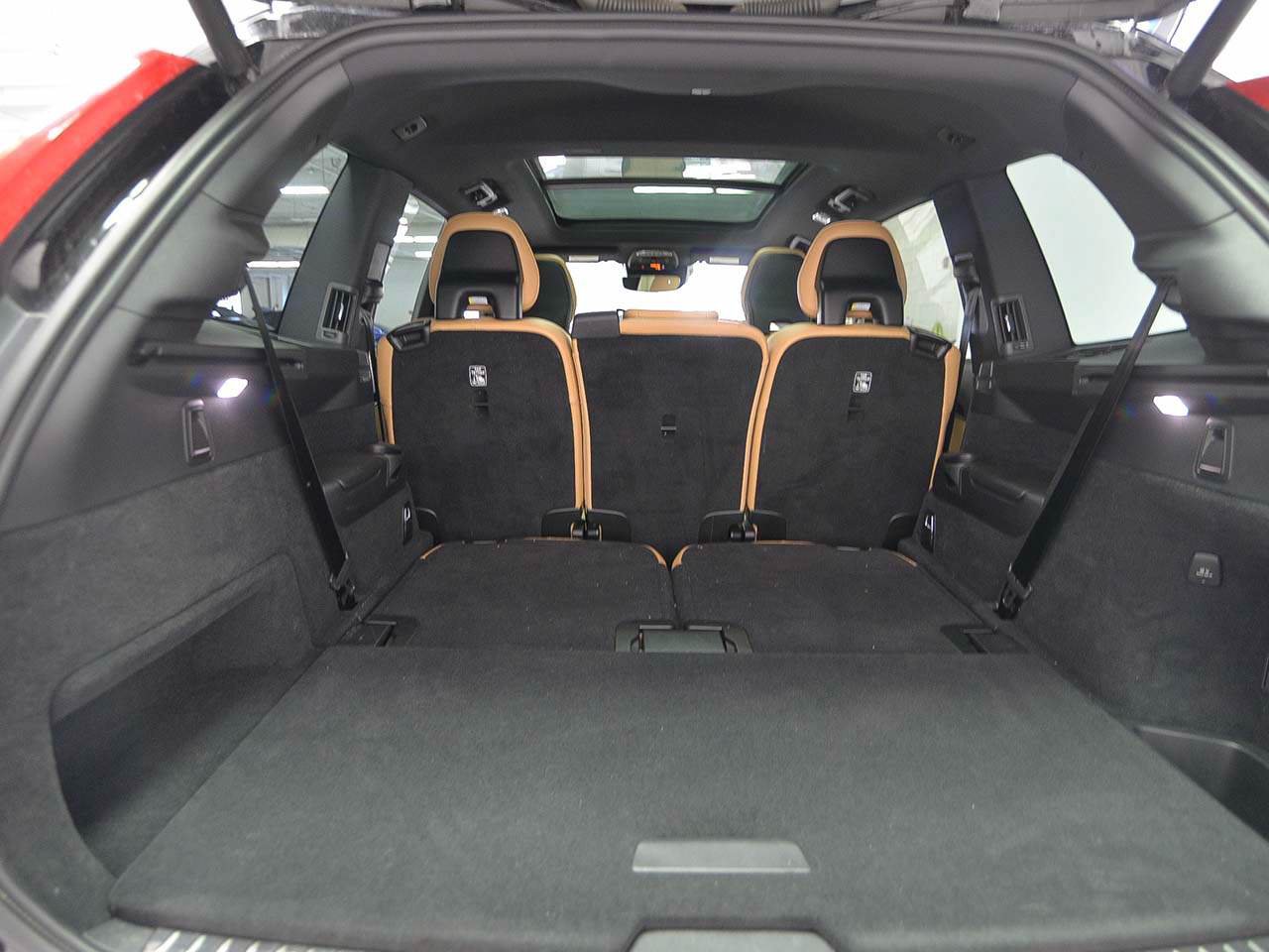 Used 2019 Volvo XC90 T6 Momentum w/ Advanced Package AWD/4WD image 14