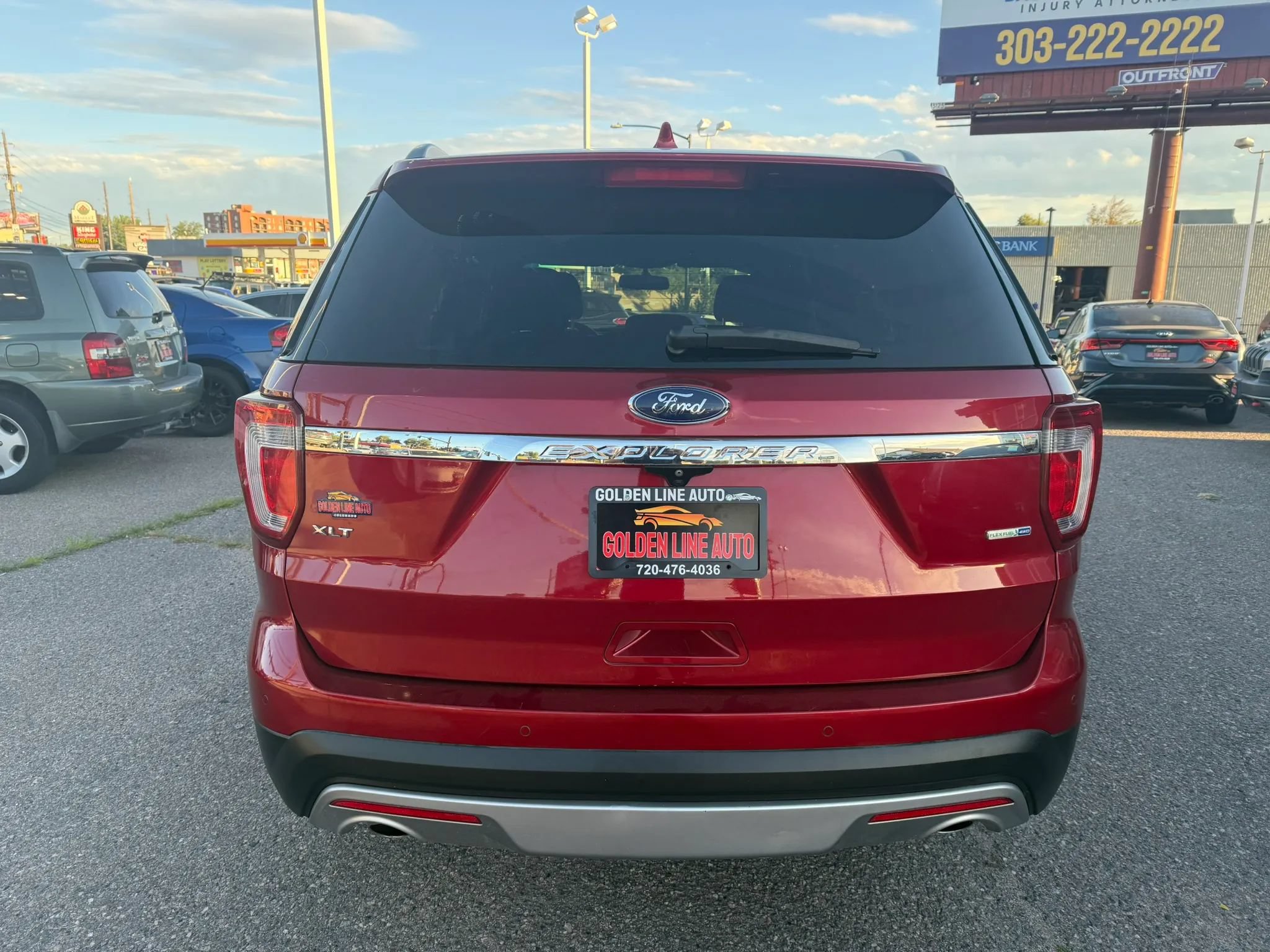Used 2016 Ford Explorer XLT w/ Equipment Group 201A AWD/4WD image 6