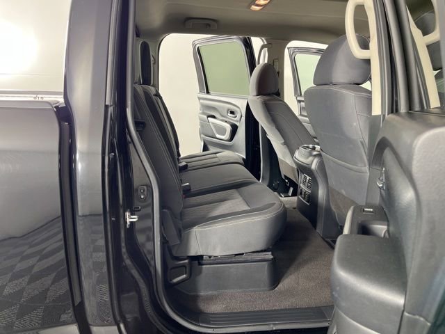 Used 2022 Nissan Titan SV w/ SV Convenience Package AWD/4WD image 45