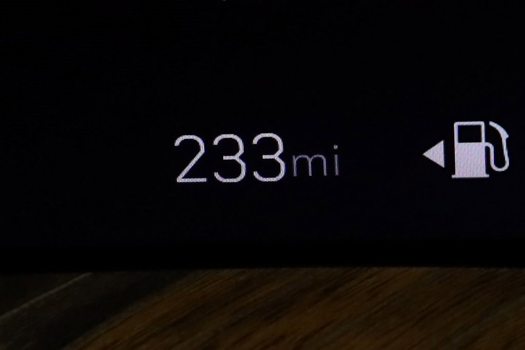 Used 2025 Cadillac Escalade Sport Platinum w/ LPO, ONYX Package image 26