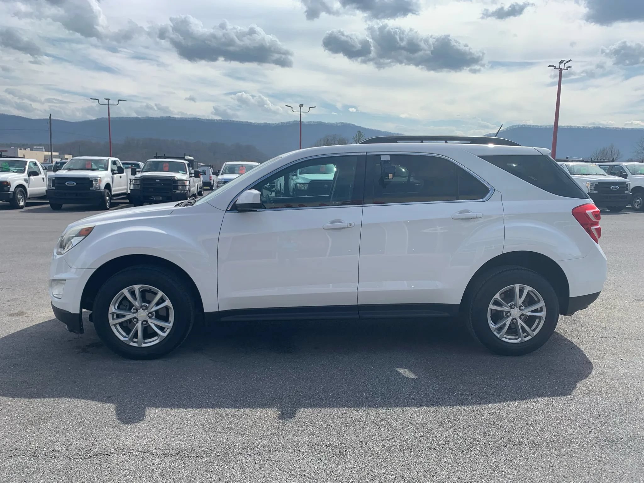 Used 2016 Chevrolet Equinox LT AWD/4WD image 5