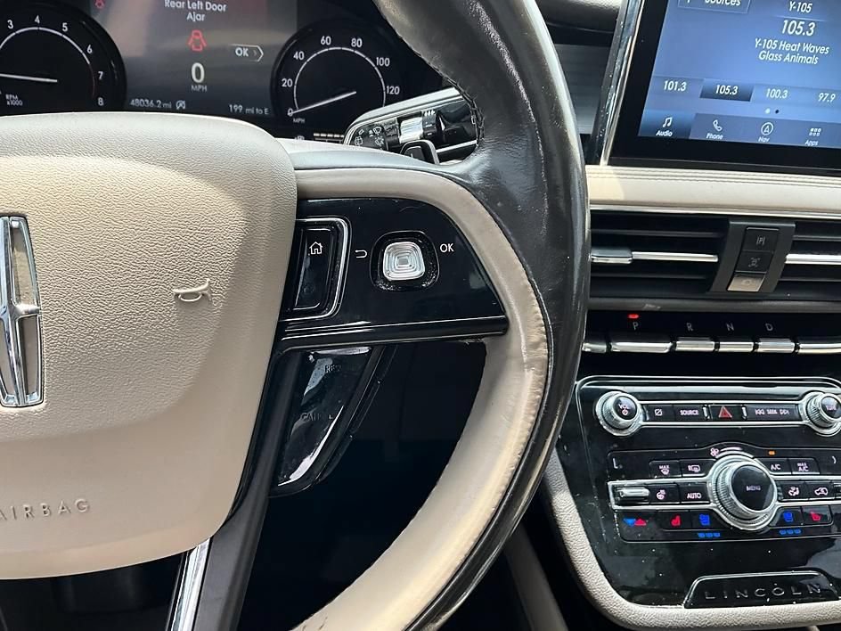 Used 2020 Lincoln Corsair AWD w/ Premium Package image 35