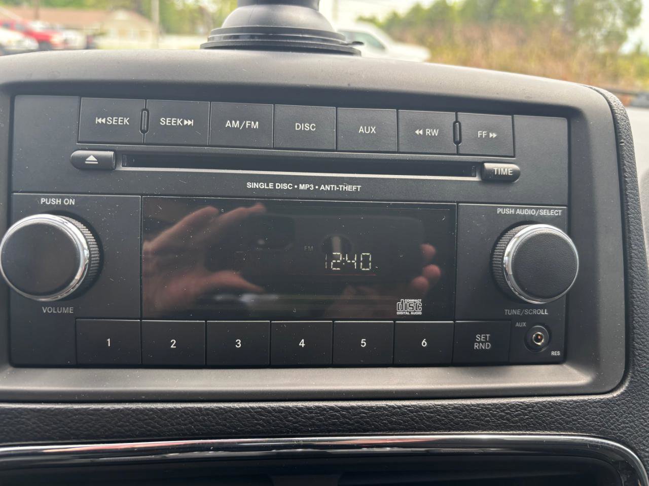 Used 2012 Dodge Grand Caravan American Value Package FWD image 13
