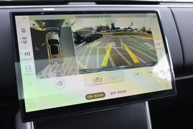 New 2026 Land Rover Range Rover Long Wheelbase SE image 19