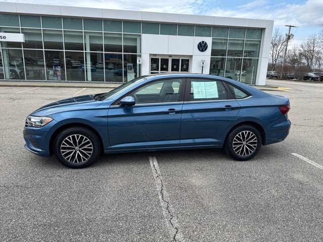 Certified 2021 Volkswagen Jetta SE w/ SE Cold Weather Package image 5