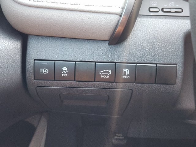 Used 2024 Toyota Camry LE FWD image 23