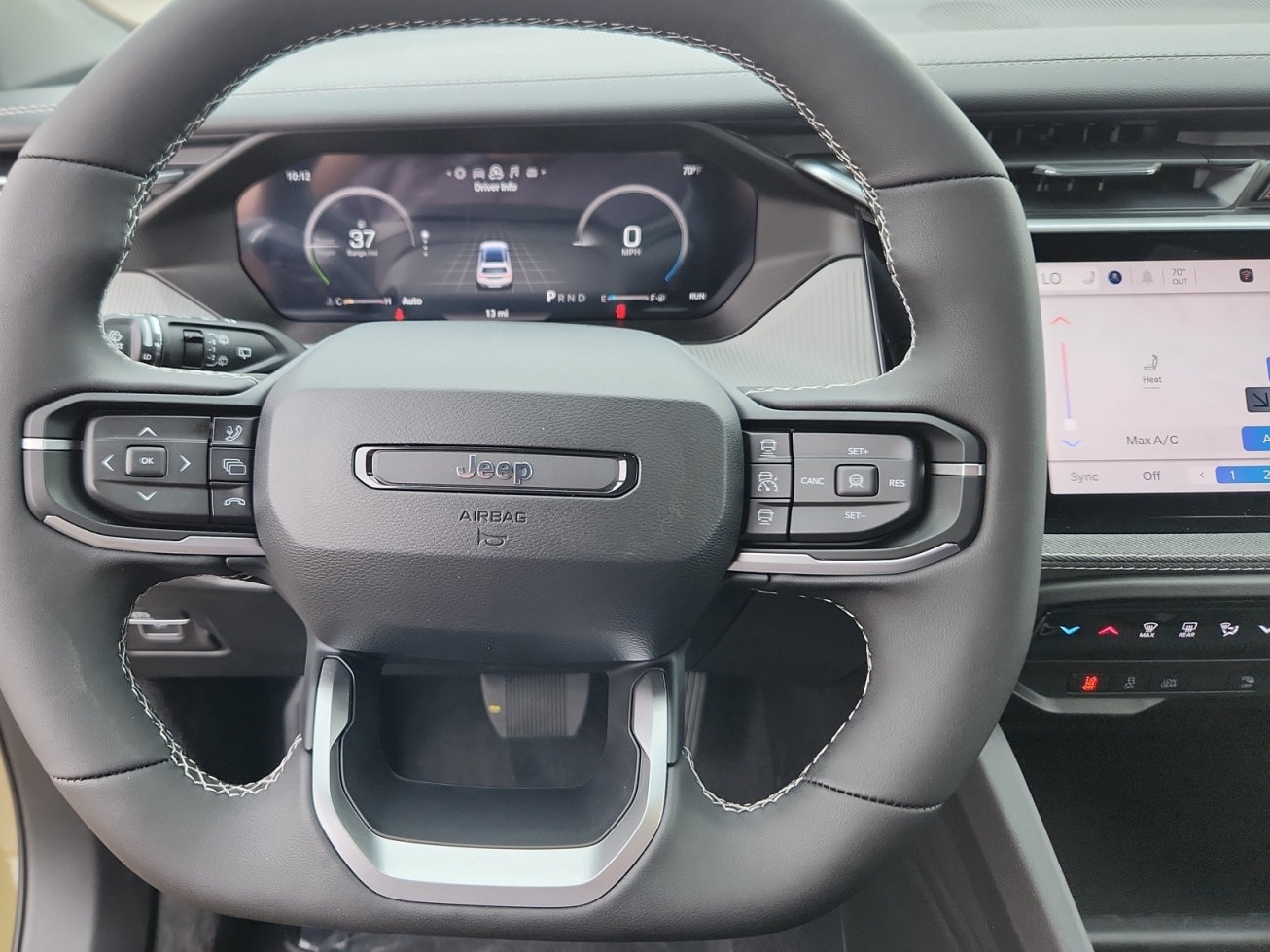 New 2026 Jeep Cherokee Laredo AWD/4WD image 13