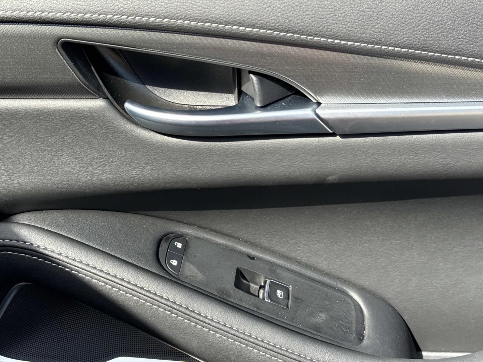 Certified 2025 INFINITI QX60 Luxe w/ Vision Package image 18