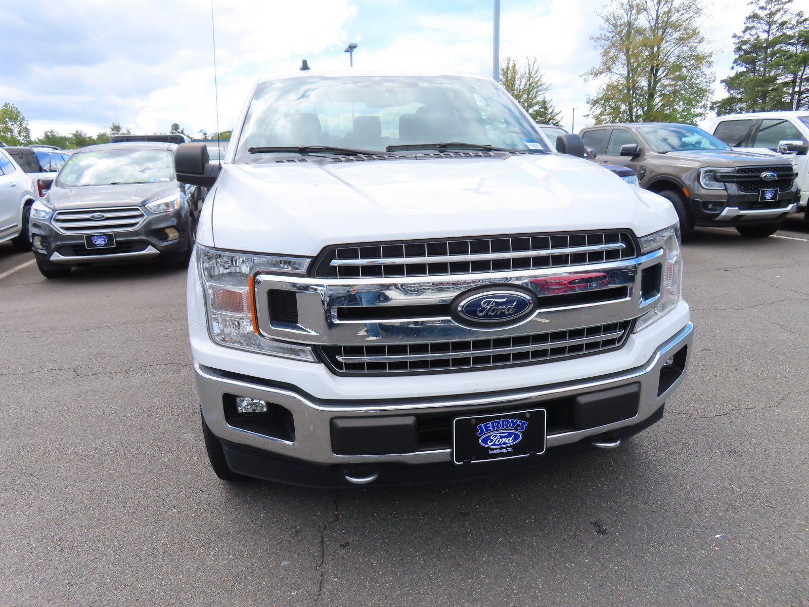 Used 2020 Ford F150 XLT w/ Equipment Group 302A Luxury AWD/4WD image 2