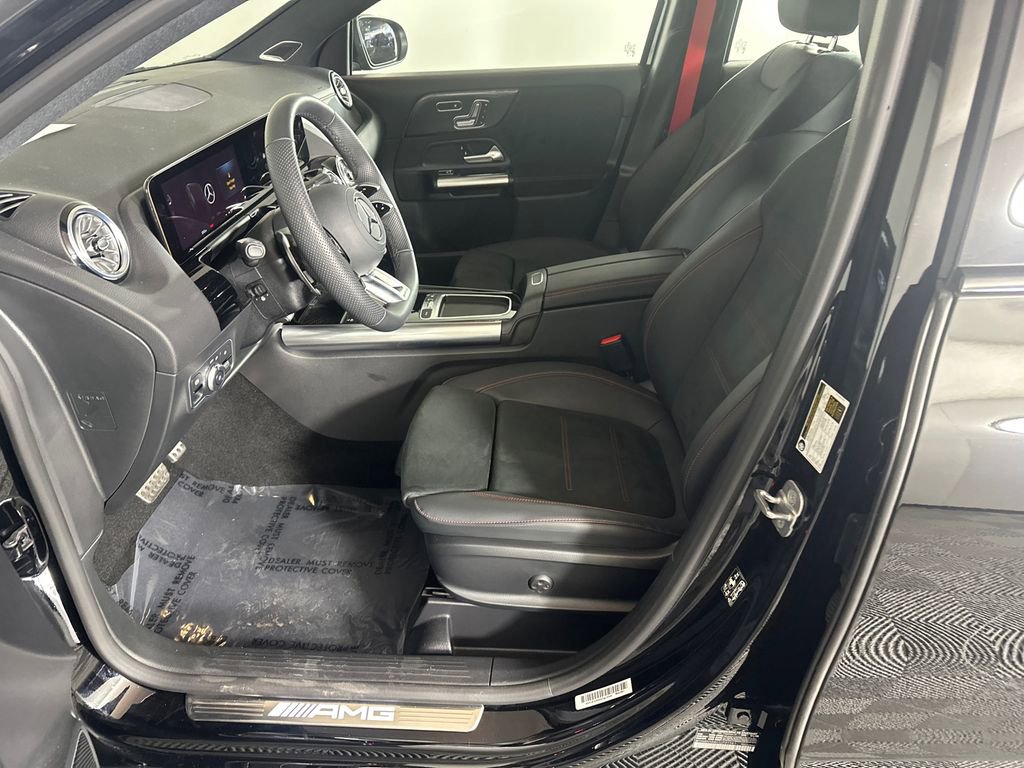 Certified 2025 Mercedes-Benz GLA 35 AMG 4MATIC image 9