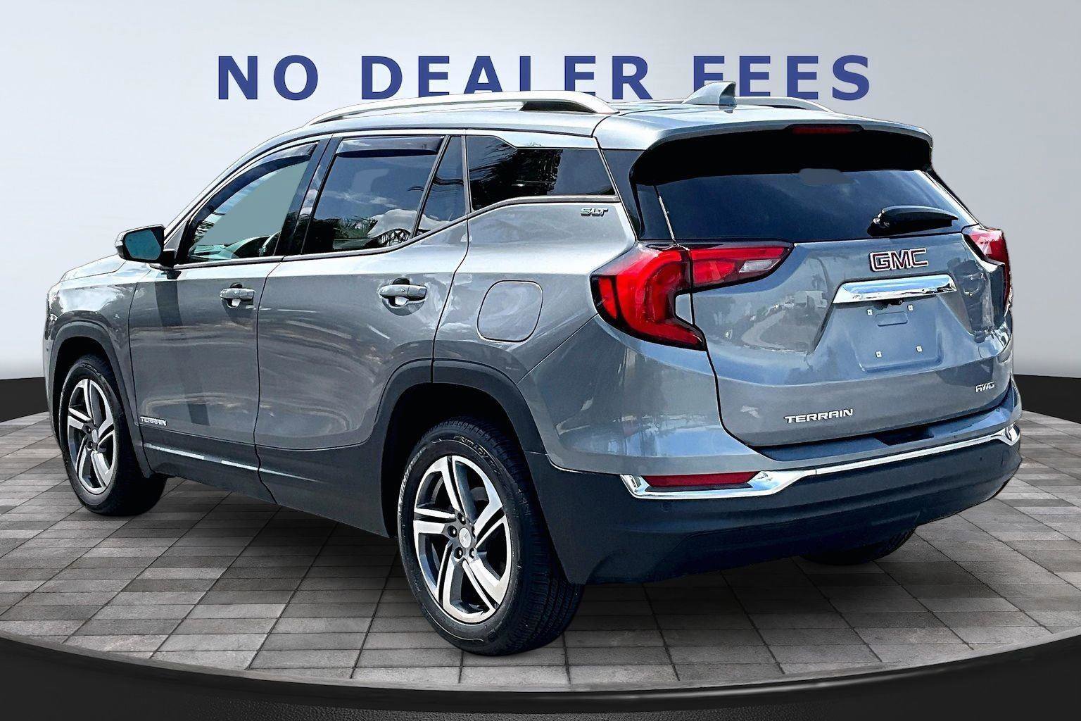 Used 2020 GMC Terrain SLT w/ Preferred Package image 4