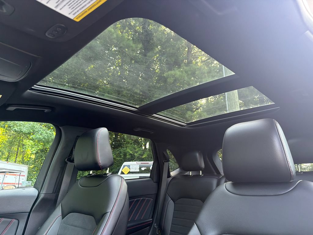 Used 2021 Ford Edge ST-Line FWD image 33