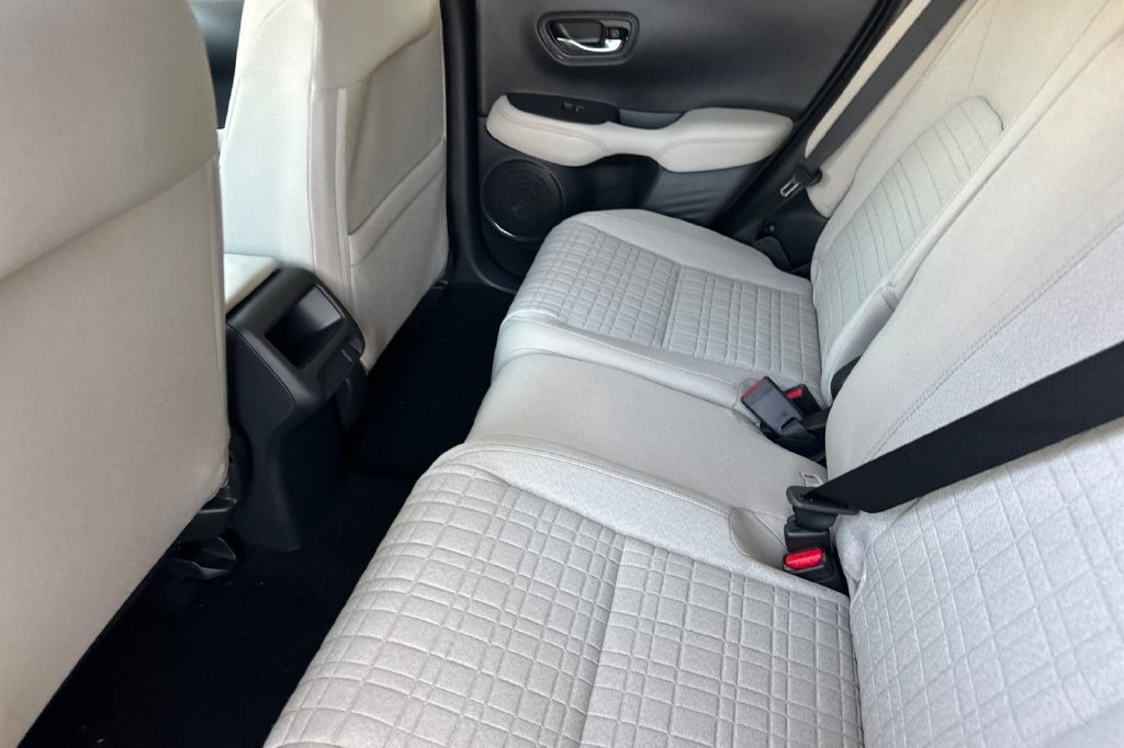 New 2027 Honda HR-V LX image 13