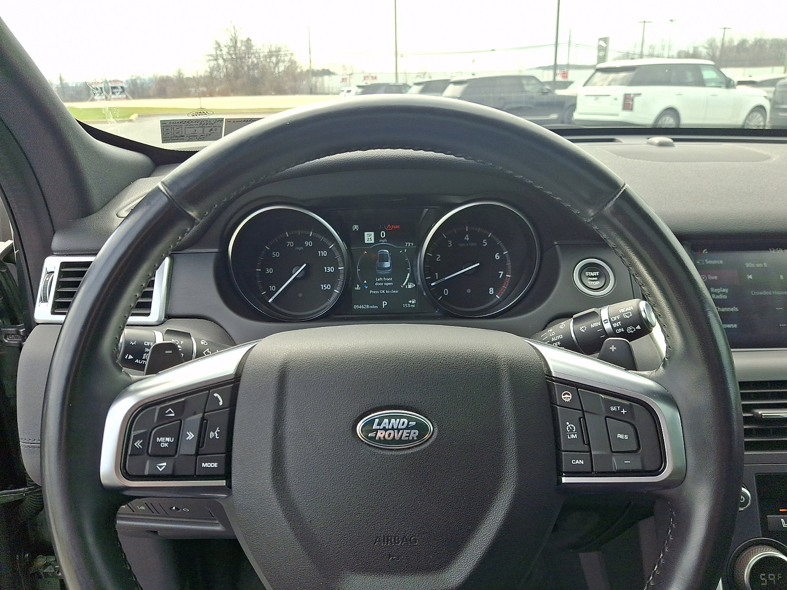 Used 2018 Land Rover Discovery Sport HSE image 20