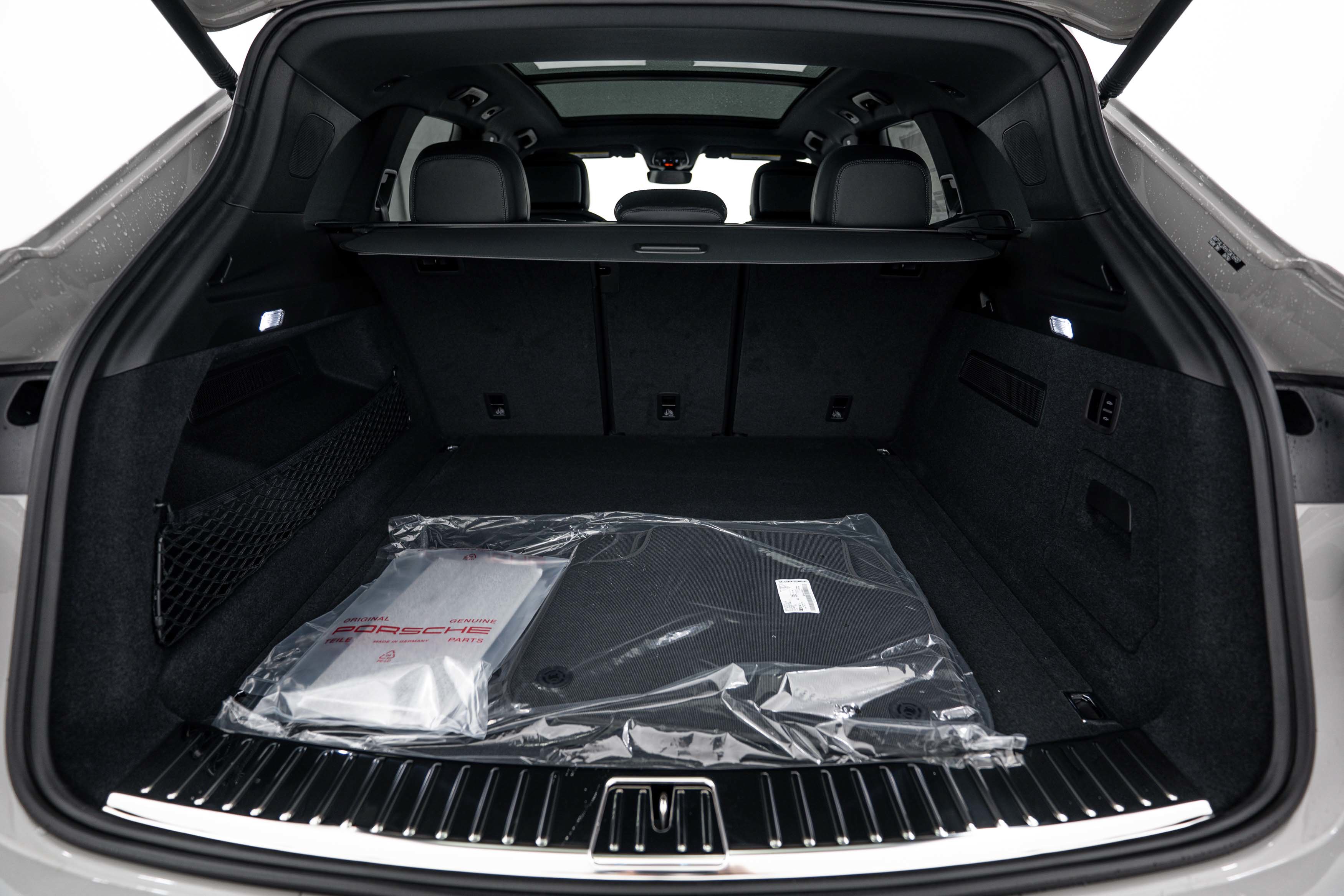 New 2026 Porsche Cayenne S AWD/4WD image 24