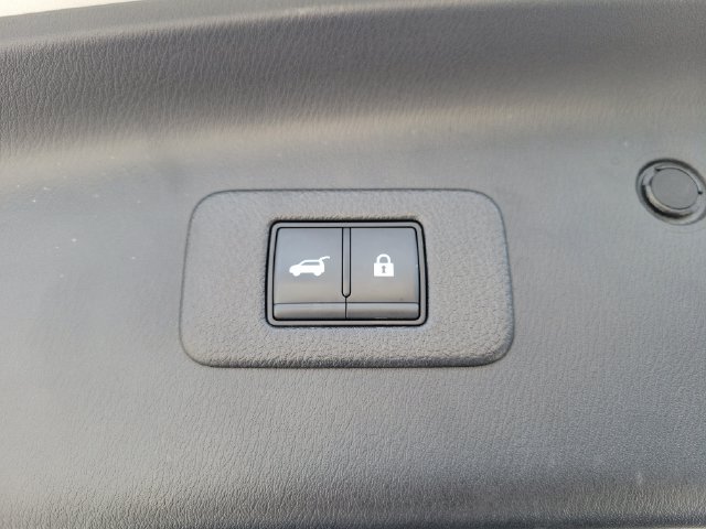 Certified 2024 Nissan Armada SL w/ Captain's Chairs Package AWD/4WD image 10