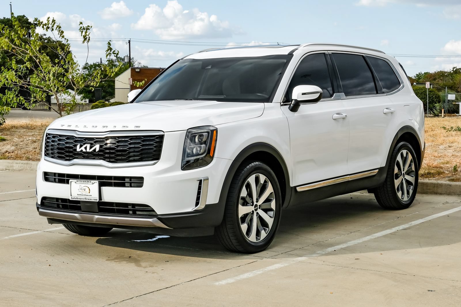 Used 2022 Kia Telluride EX w/ EX Premium Package FWD image 7