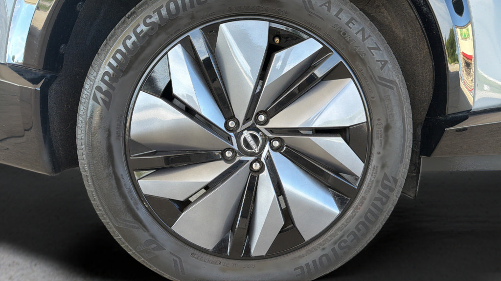 Certified 2023 Nissan Ariya AWD image 13