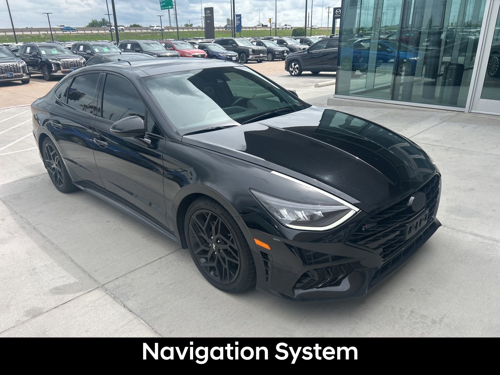 Used 2022 Hyundai Sonata N Line w/ Preferred Accessory Package FWD image 3