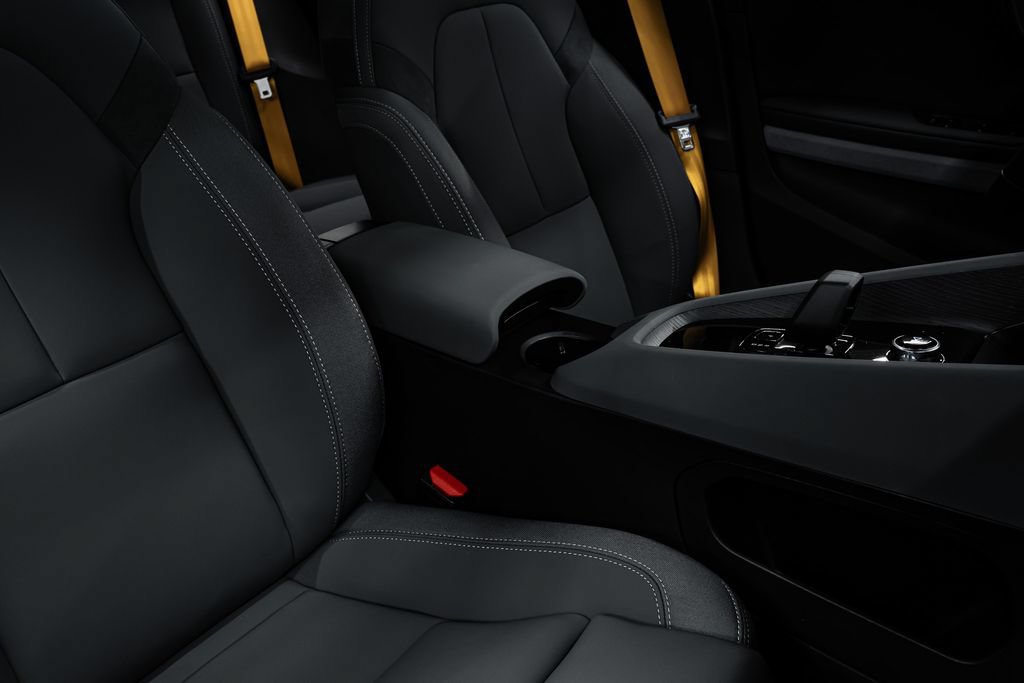 Used 2023 Polestar Polestar 2 w/ Pilot Pack AWD/4WD image 30