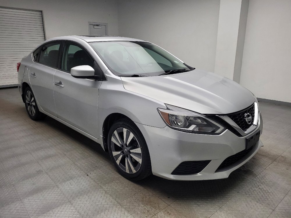Used 2019 Nissan Sentra SV w/ Special Edition Package FWD image 13