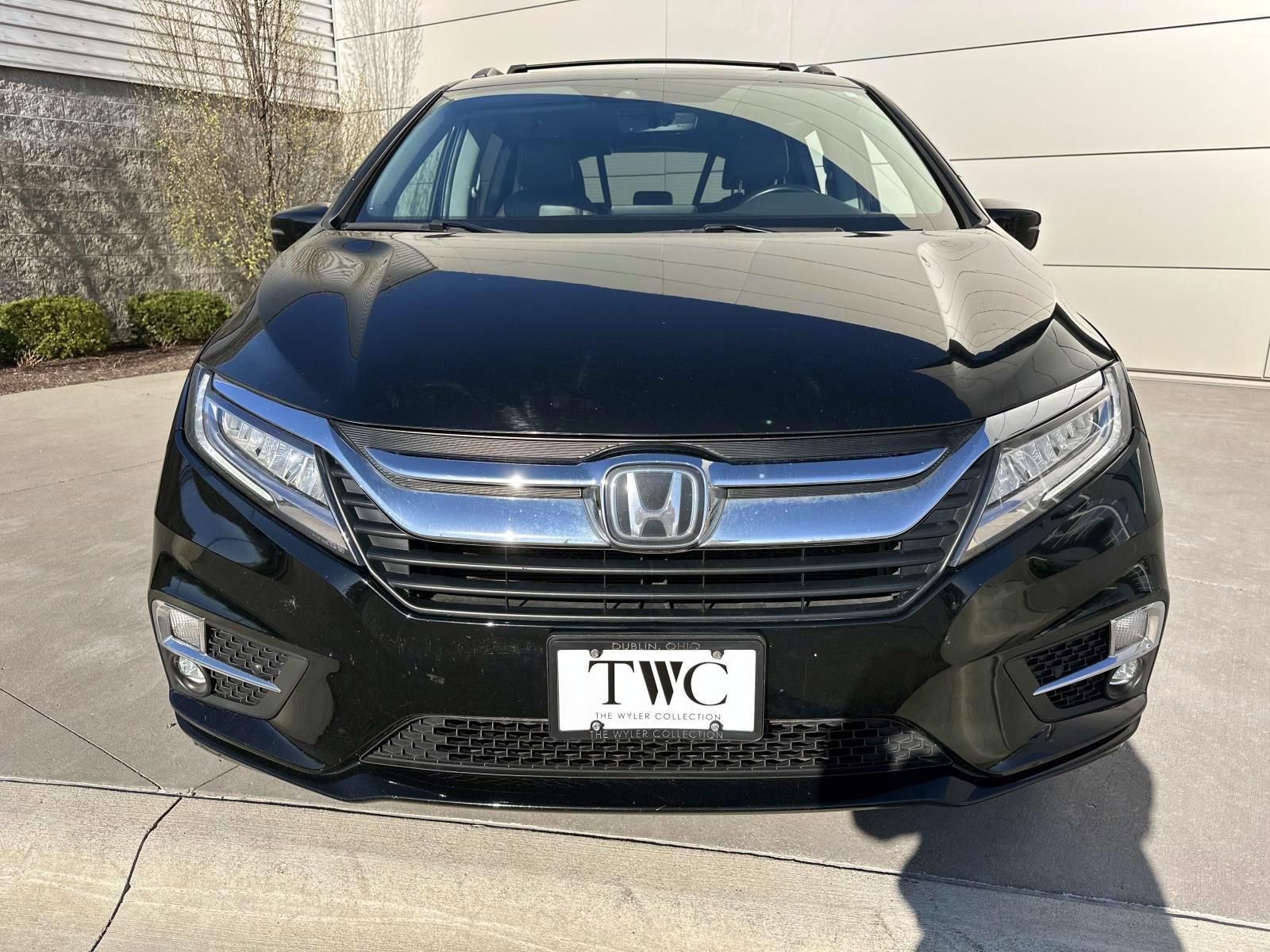 Used 2019 Honda Odyssey Elite image 2
