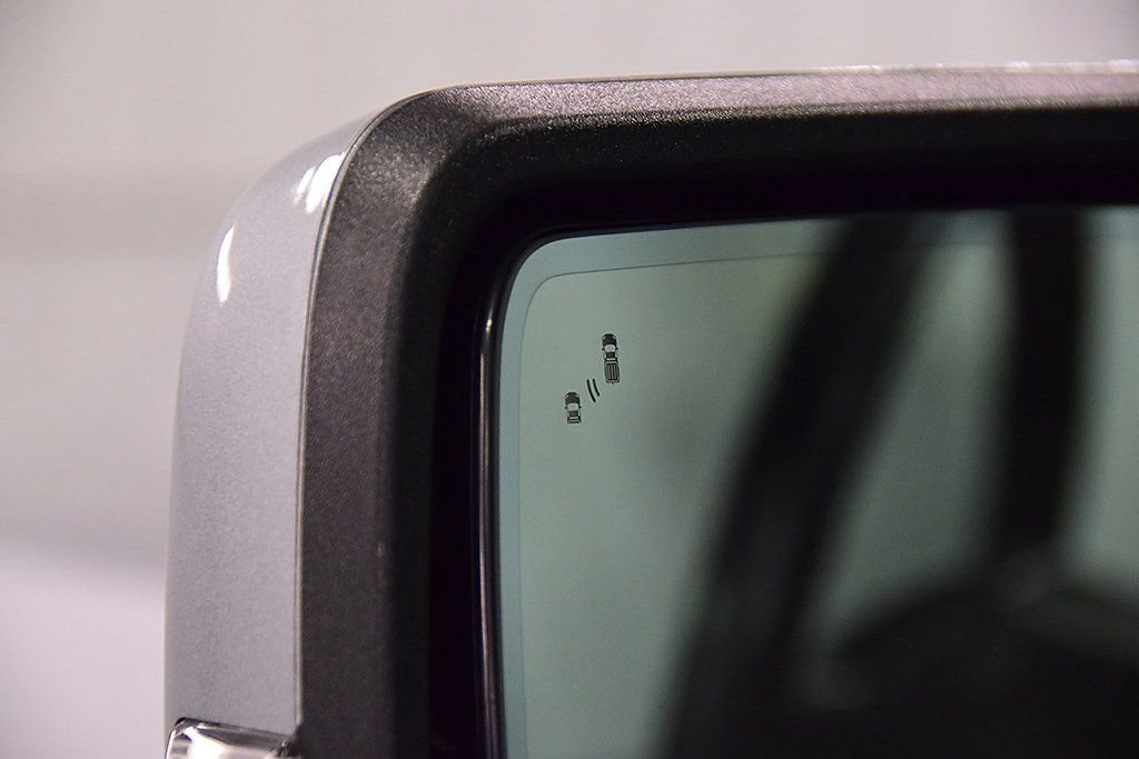 Used 2023 Ford F150 Limited image 14