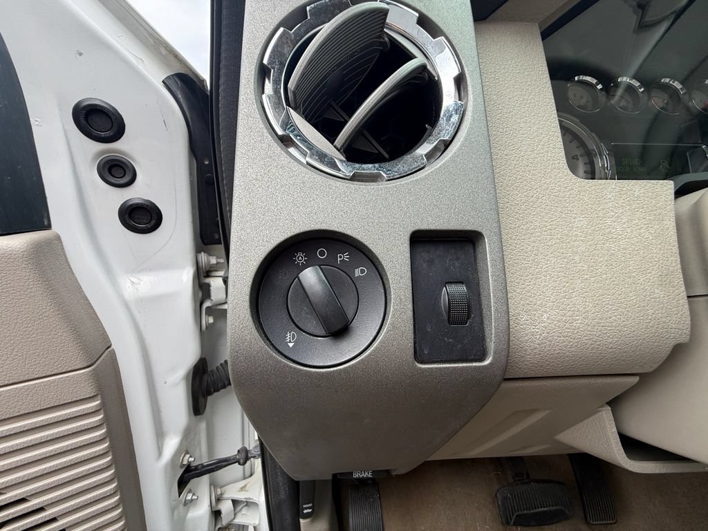 Used 2008 Ford F350 4x4 Crew Cab Super Duty image 18