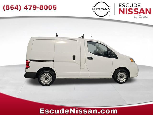 Used 2020 Nissan NV200 S w/ Back Door Glass Package FWD video 2