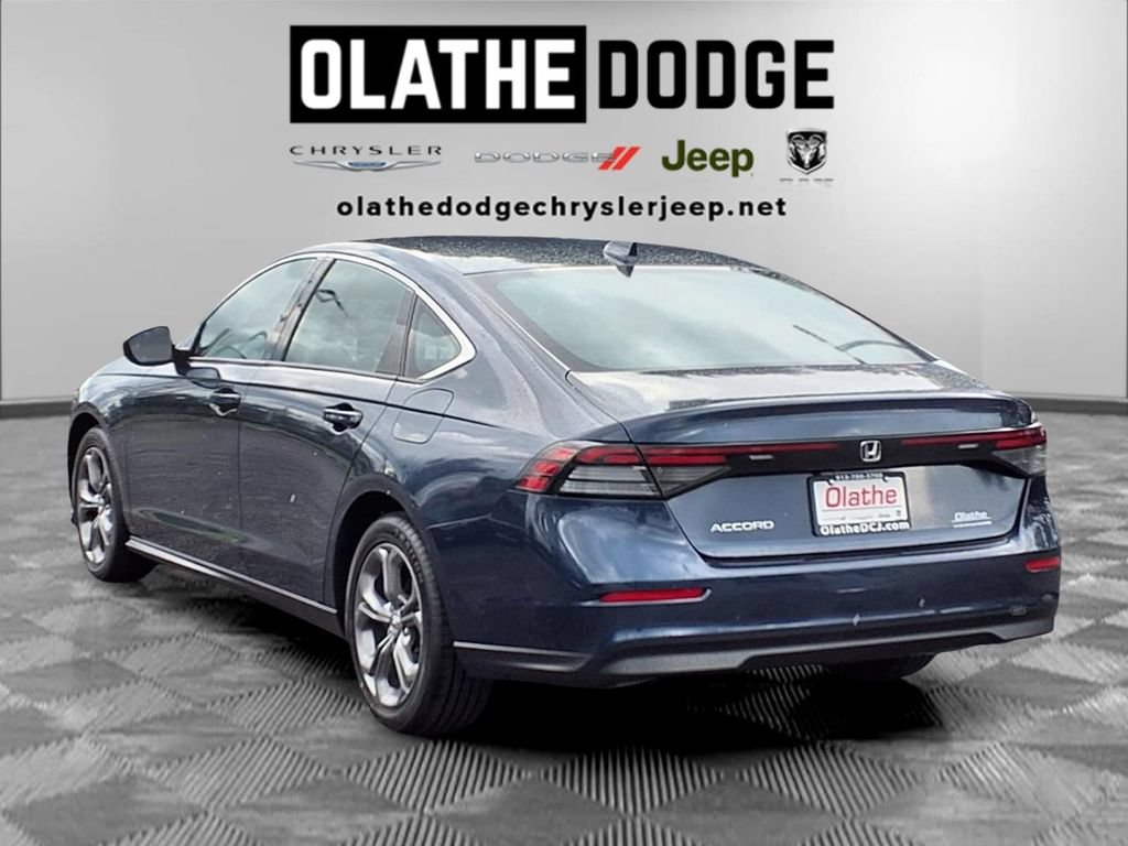 Used 2024 Honda Accord EX image 3