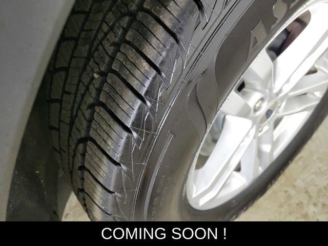 Used 2021 Ford Explorer XLT w/ Equipment Group 202A image 11