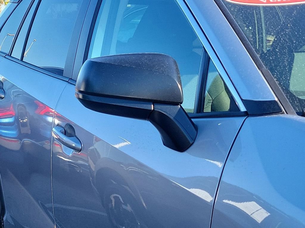 Used 2025 Toyota RAV4 LE image 7