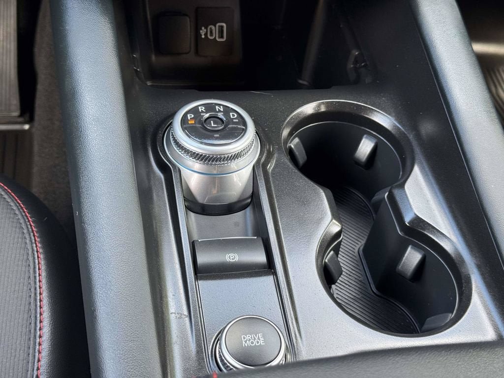 Used 2025 Ford Explorer ST-Line AWD/4WD image 8