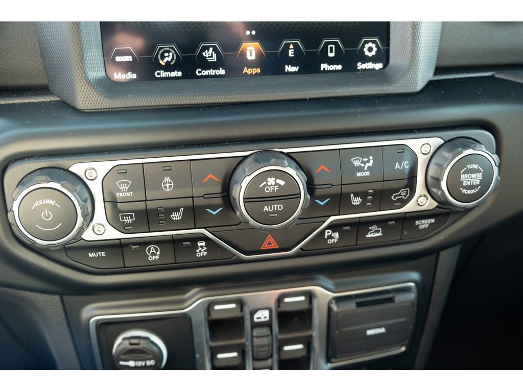 Used 2023 Jeep Gladiator Overland AWD/4WD image 27