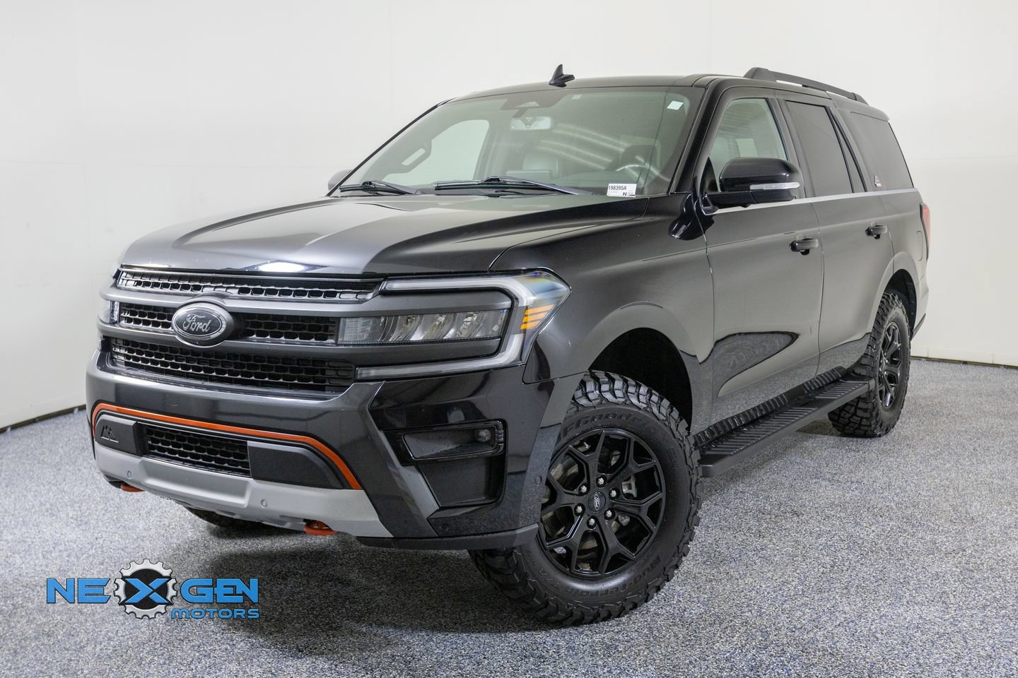 Used 2022 Ford Expedition Timberline w/ Equipment Group 501A AWD/4WD image 3