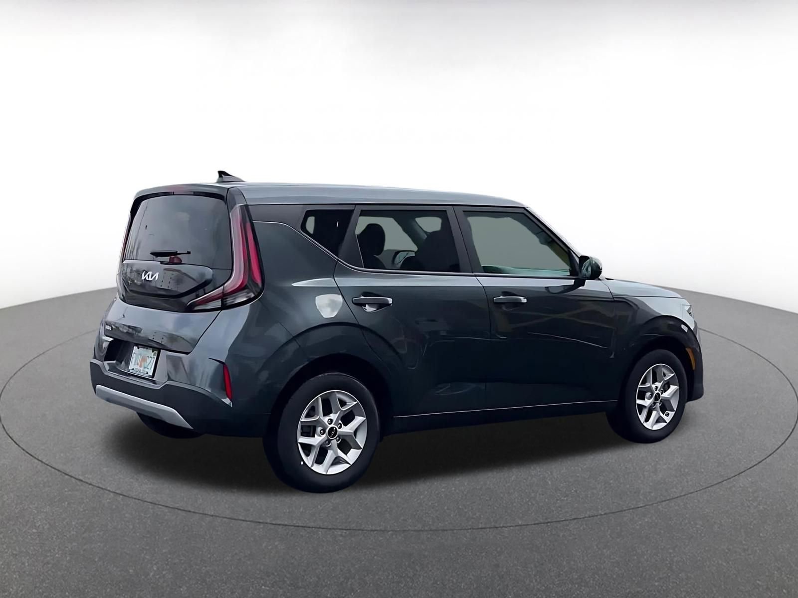 Used 2025 Kia Soul LX w/ LX Technology Package image 15