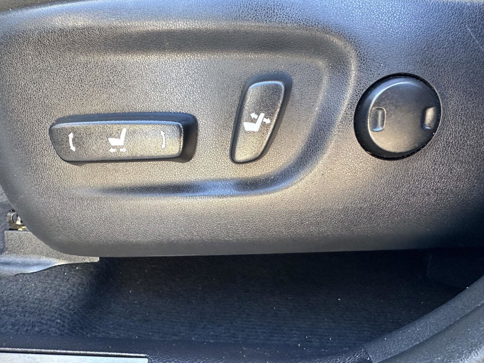 Used 2020 Lexus NX 300h AWD w/ Premium Package image 19