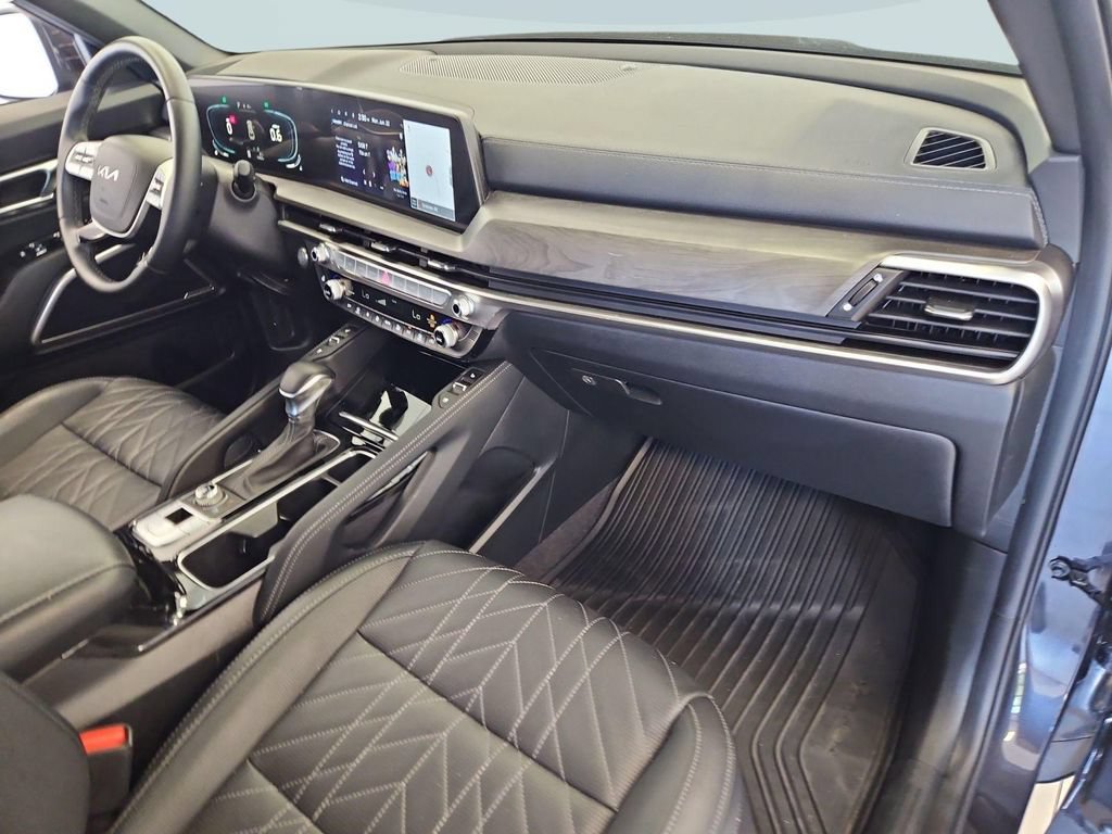 Used 2025 Kia Telluride EX X-Line AWD/4WD image 29