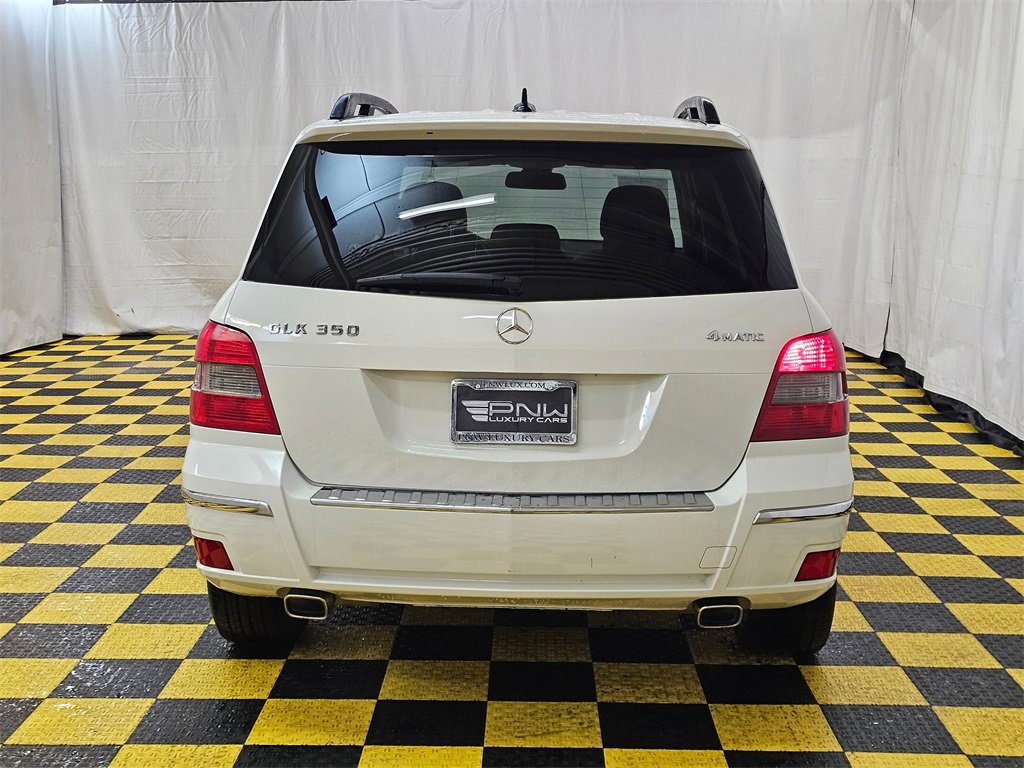 Used 2012 Mercedes-Benz GLK 350 4MATIC image 4
